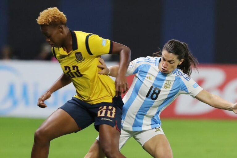 Argentina cerró la fase de grupos con puntaje perfecto y ya está en semifinales