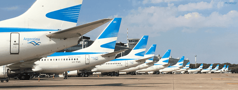 Aerolíneas Argentinas informa fuertes afectaciones de vuelos por paro de controladores