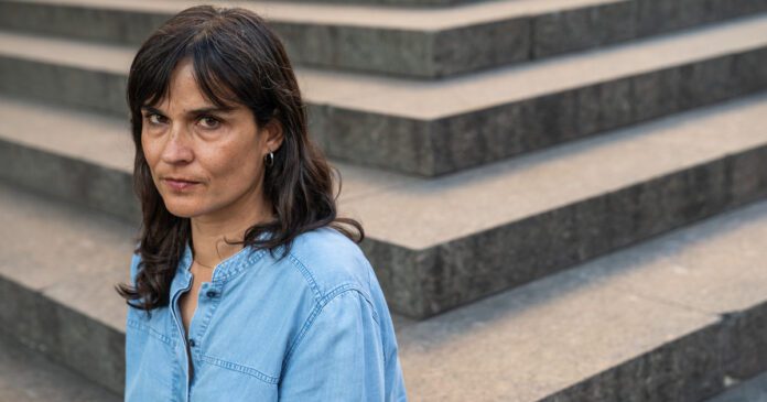 carolina-sanin:-«un-texto-literario-dicta-su-propia-ley»