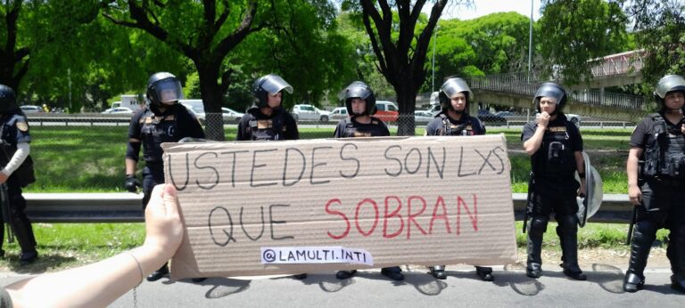 Denuncian vaciamiento y 700 despidos en el INTI