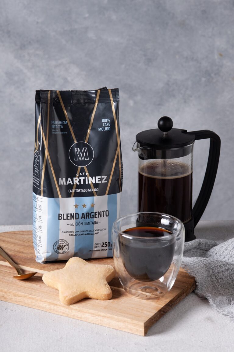 cafe-martinez-lanza-campana-mundialista-con-los-tres-martinez-de-la-seleccion-argentina
