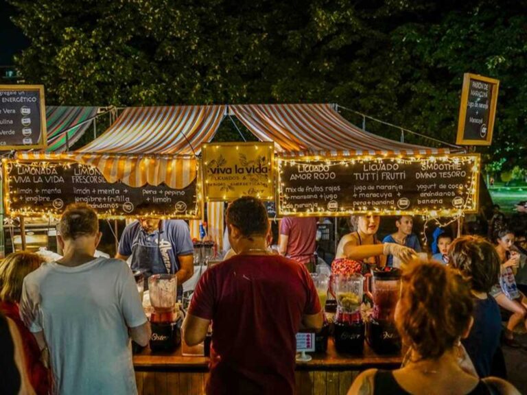 lanzan-la-camara-de-negocios-moviles-para-impulsar-food-trucks,-ferias-y-paseos-de-compras