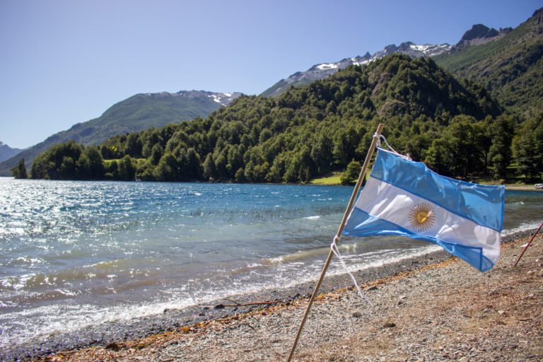 polemica-ley-de-tierras:-¿que-opinan-los-argentinos?