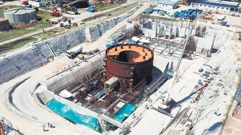 De orgullo nacional al abandono: el reactor CAREM, a un paso del remate