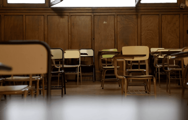 unlp-y-colegios-de-paro:-la-provincia-le-cierra-la-puerta-a-los-controles-de-nacion