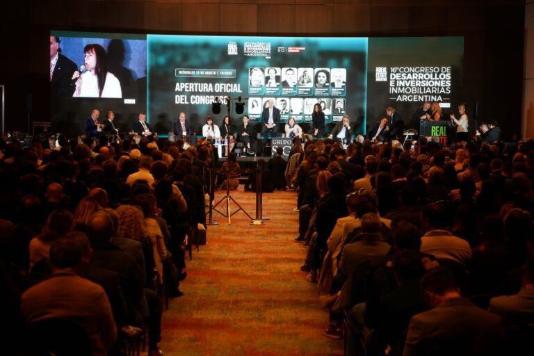 asi-fue-la-expo-real-estate-2026