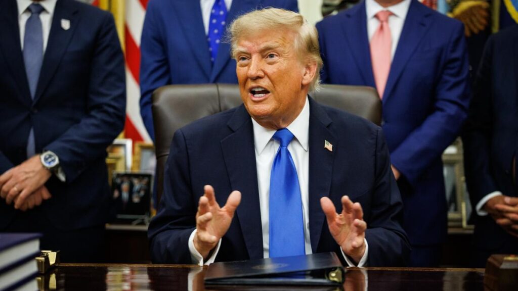 trump-se-refiere-a-espana-como-“pais-arruinado”-y-afirma-que-la-crisis-de-ceuta-“es-triste-de-ver”