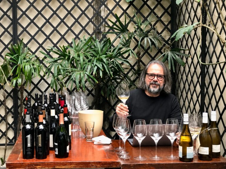 llega-la-tercera-edicion-de-reportelli-de-los-vinos-argentinos-2026