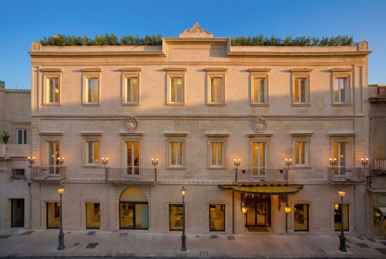 tivoli-inaugura-el-tivoli-palazzo-1880-lecce-hotel-en-puglia