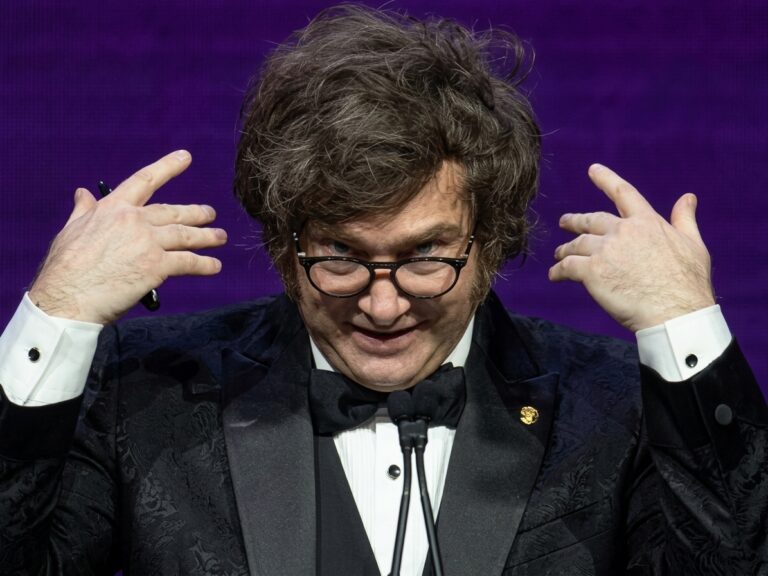 ate-solicita-examen-psicofisico-para-el-presidente-javier-milei