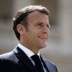 Macron felicitó a Milei por el triunfo y lo instó a trabajar por ‘los retos globales’