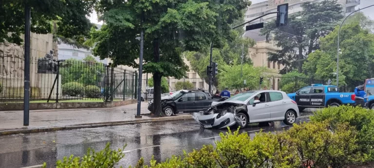 grave-accidente-en-pleno-centro-de-la-plata