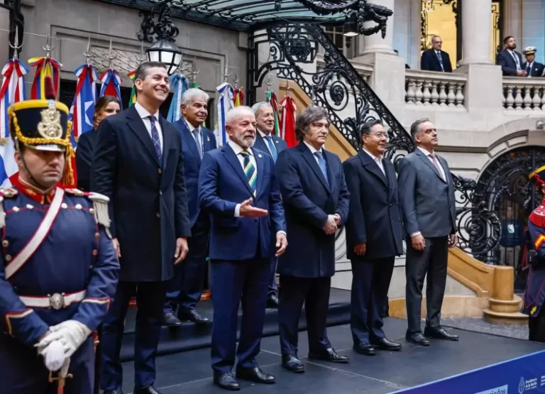 Milei presiona al Mercosur: “Caminaremos solos si es necesario”