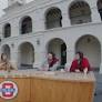 OLGA llegó a Salta: el streaming montó su estudio en plena Plaza 9 de Julio y causó furor entre los jóvenes