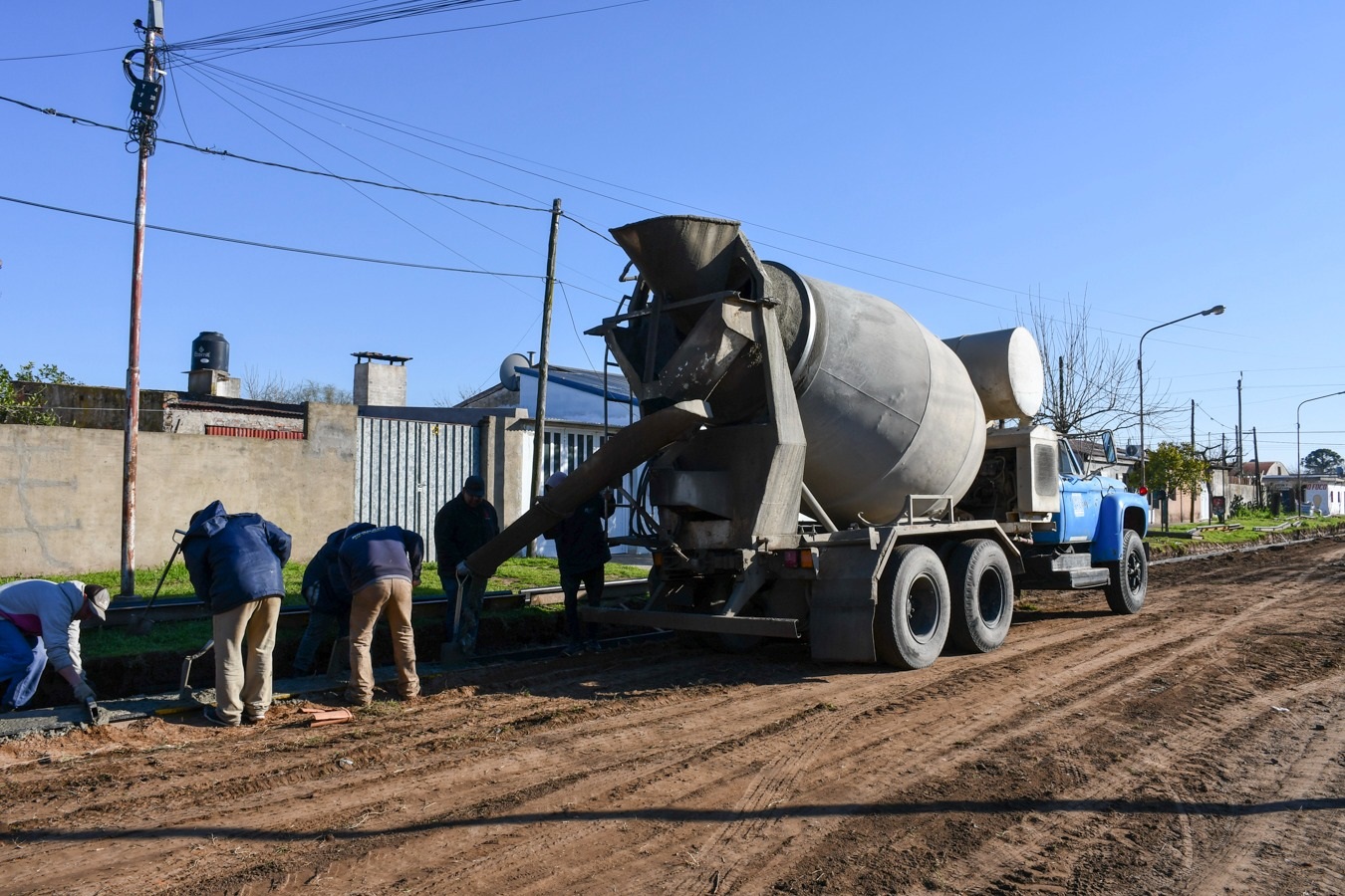 comenzo-el-plan-de-39-cuadras-de-cordon-cuneta