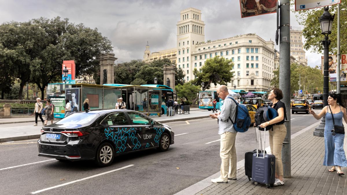 el-govern-ultima-su-gran-estocada-a-los-competidores-de-los-taxistas-de-barcelona