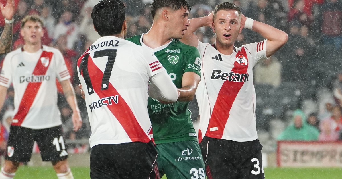 paperon-in-the-monumental:-river-fell-1-0-against-sarmiento-and-left-whistled-and-insulted