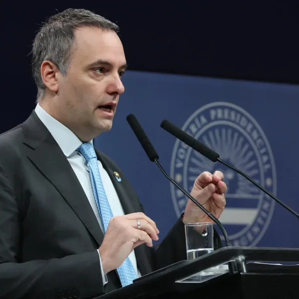 El Gobierno justificó la frase de Donald Trump: “Es razonable”