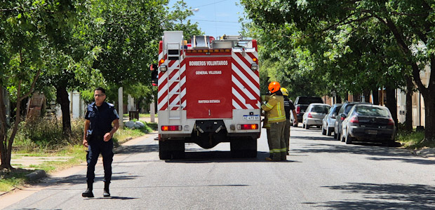 se-requirio-de-bomberos-y-policia-frente-a-la-escuela-n°-3