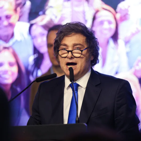Milei evalúa viajar a la cumbre del Mercosur en medio de tensiones por el acuerdo con la Unión Europea