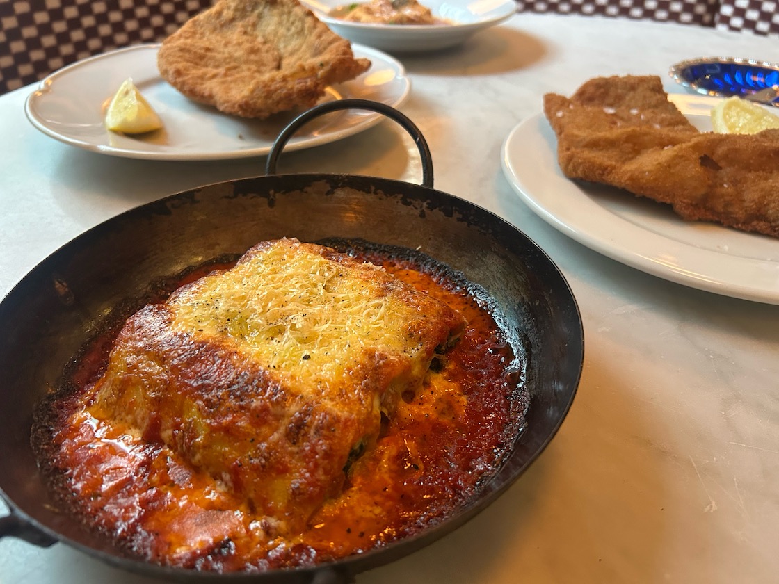 la-vigilia-elegante-del-tiempo-porteno