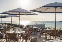 Italian ritual in front of the Saronic Gulf italian-ritual-in-front-of-the-saronic-gulf