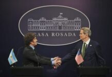 Milei y Quirno se reunieron con Scott Bessent en busca de blindaje financiero milei-y-quirno-se-reunieron-con-scott-bessent-en-busca-de-blindaje-financiero