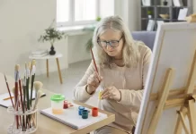 The return of hobbies: why more and more adults are resuming creative activities the-return-of-hobbies:-why-more-and-more-adults-are-resuming-creative-activities