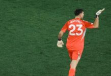 El Aston Villa del “Dibu” Martínez eliminó al Lille para meterse en cuartos de la Europa League el-aston-villa-del-“dibu”-martinez-elimino-al-lille-para-meterse-en-cuartos-de-la-europa-league