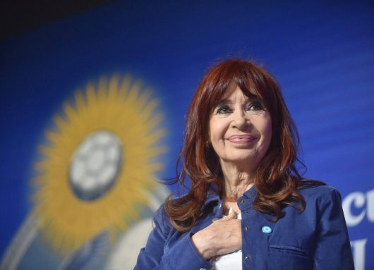 cristina-kirchner-gana-una-interna-virtual-que-el-peronismo-real-todavia-no-define