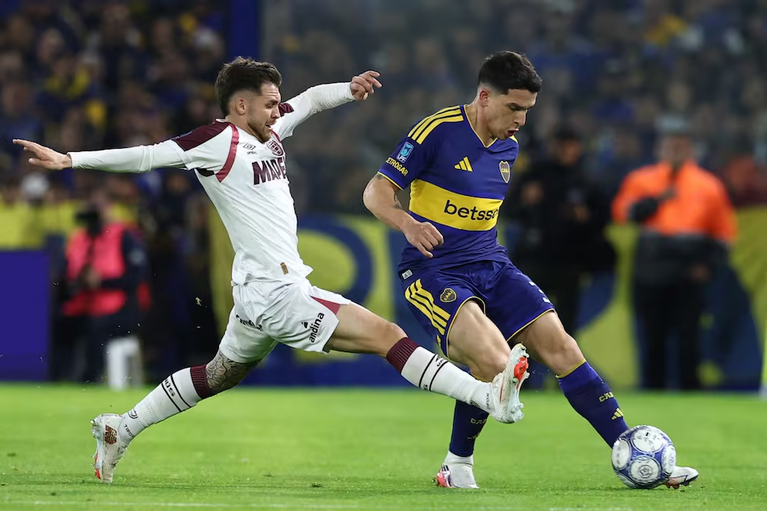 ¡Fiesta en La Boca! Boca volvió a La Bombonera y le ganó a Lanús
