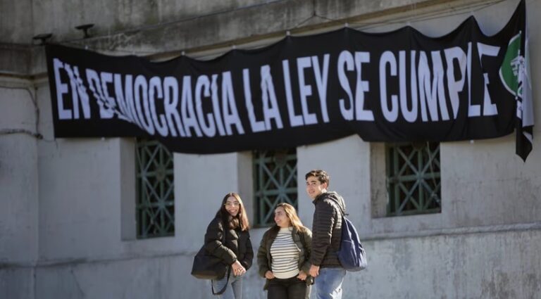 La universidad pública resiste: anunciaron un nuevo paro de 48 horas y avanzan hacia una marcha nacional