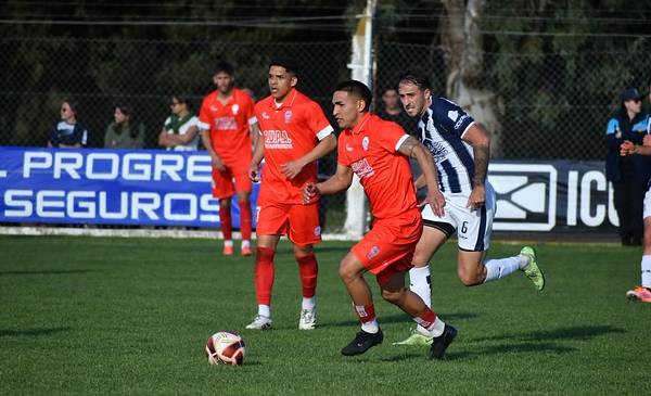 federal-amateur:-huracan-gano-en-pigue-y-depende-de-si-mismo