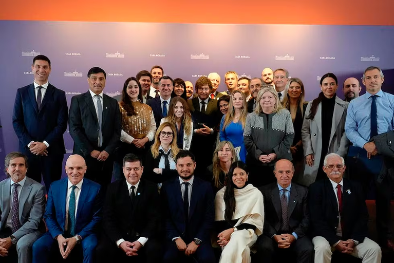 La agenda del Gobierno: Paquete Malvinas, faltazo al Presupuesto y la mira en las PASO