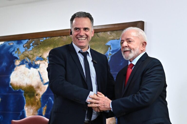 orsi-se-comunico-con-lula-para-felicitarlo